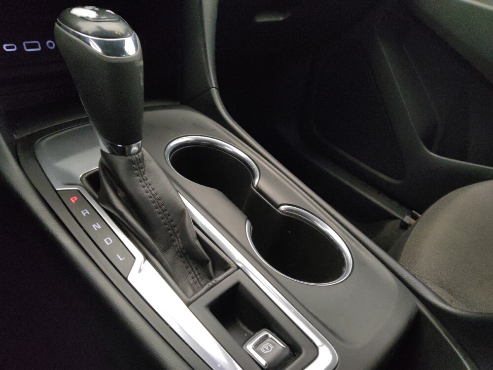 2020 Chevrolet Equinox in Tucson, AZ 85705 - 18113195 26