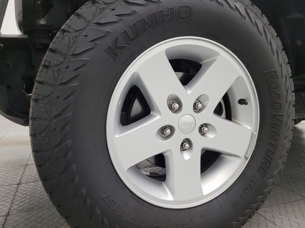 2017 Jeep Wrangler in Tucson, AZ 85705 - 18113197 31