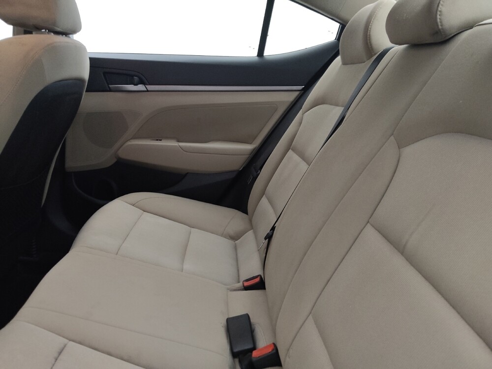 2018 Hyundai Elantra in Charleston, SC 29414 - 18113202 18