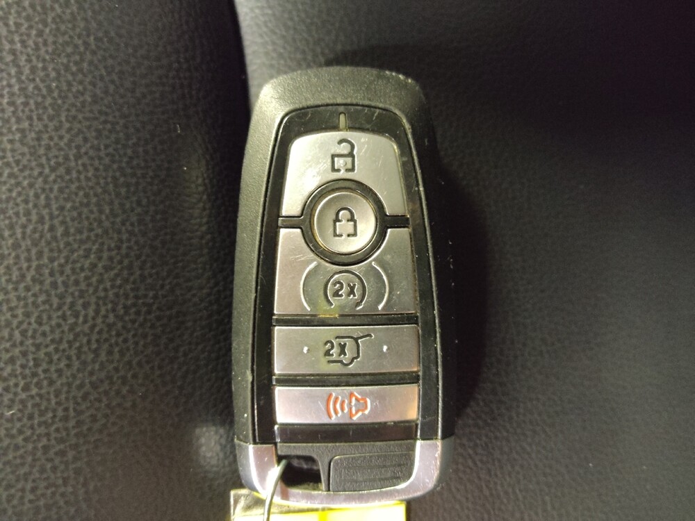 2024 Ford Edge in Tampa, FL 33619 - 18113204 32