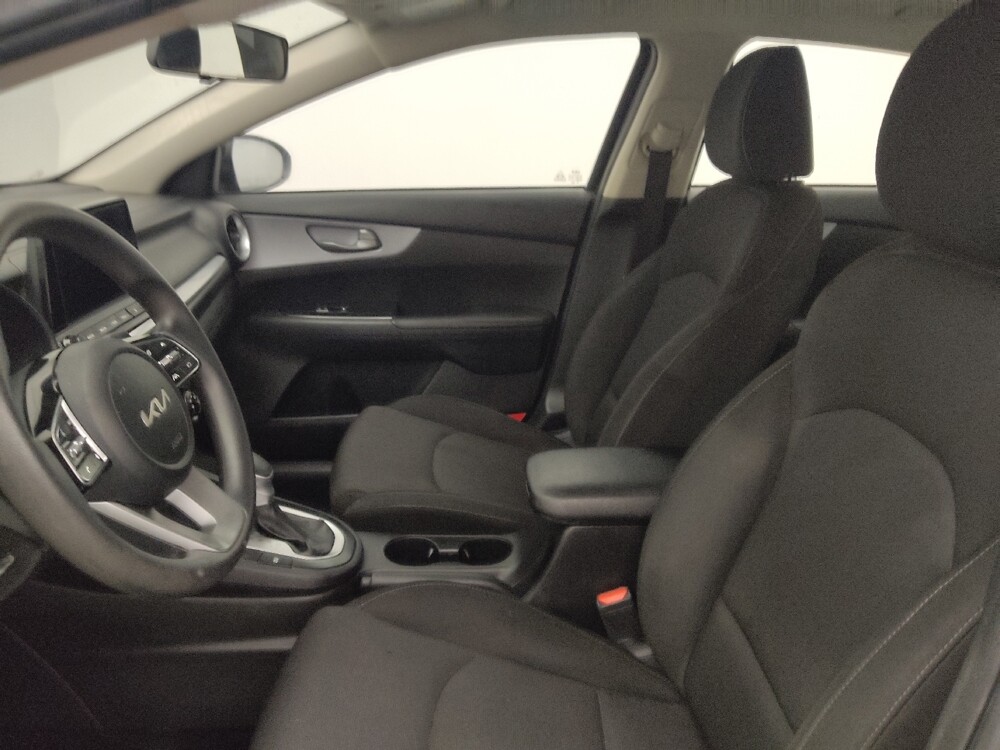 2022 Kia Forte in Tallahassee, FL 32304 - 18113206 17