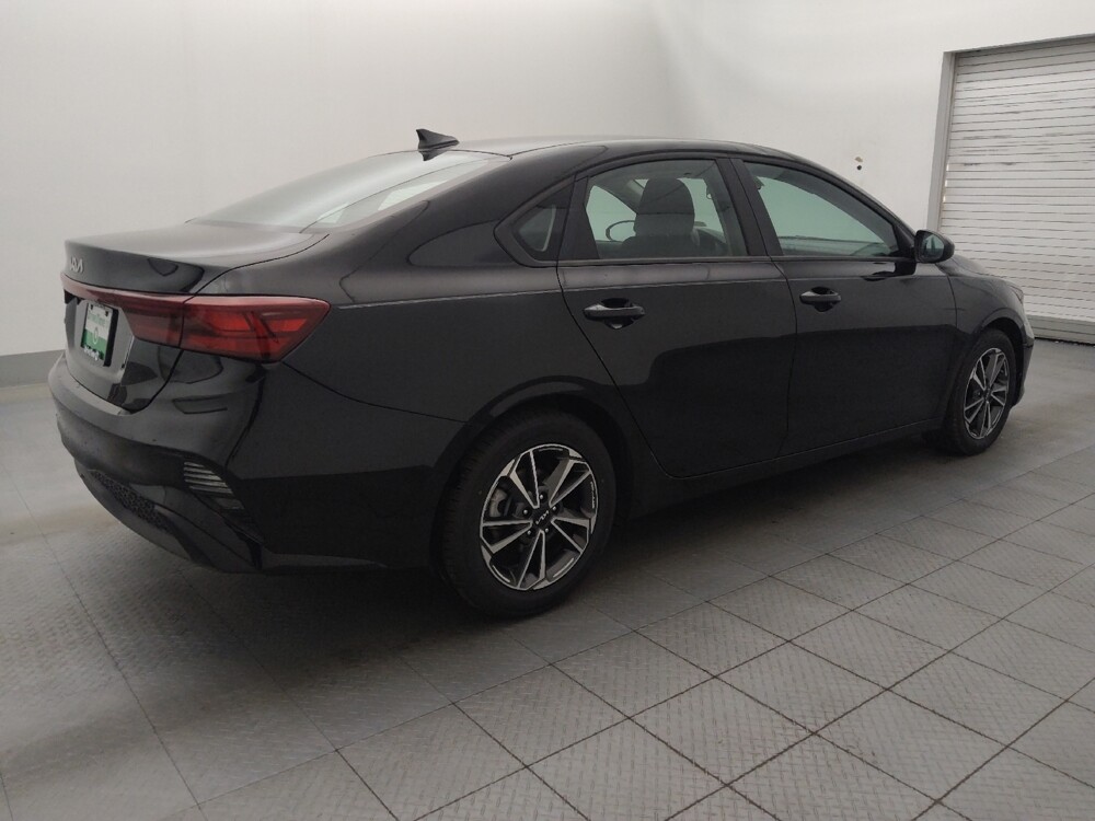 2022 Kia Forte in Tallahassee, FL 32304 - 18113206 10