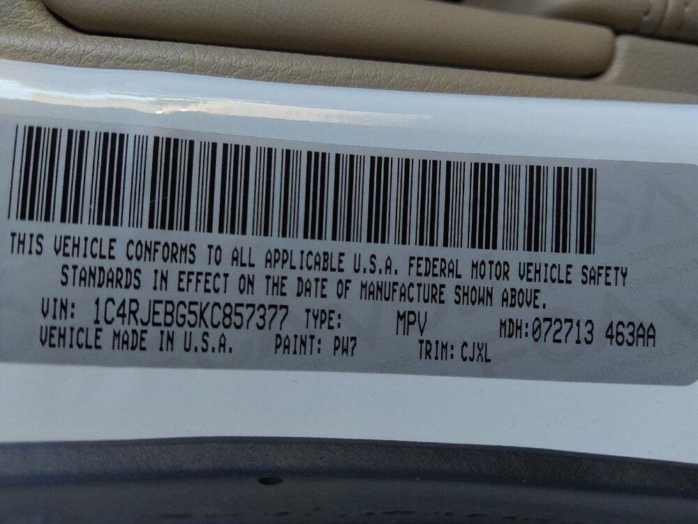 2019 Jeep Grand Cherokee in Knoxville, TN 37923 - 18113207 33