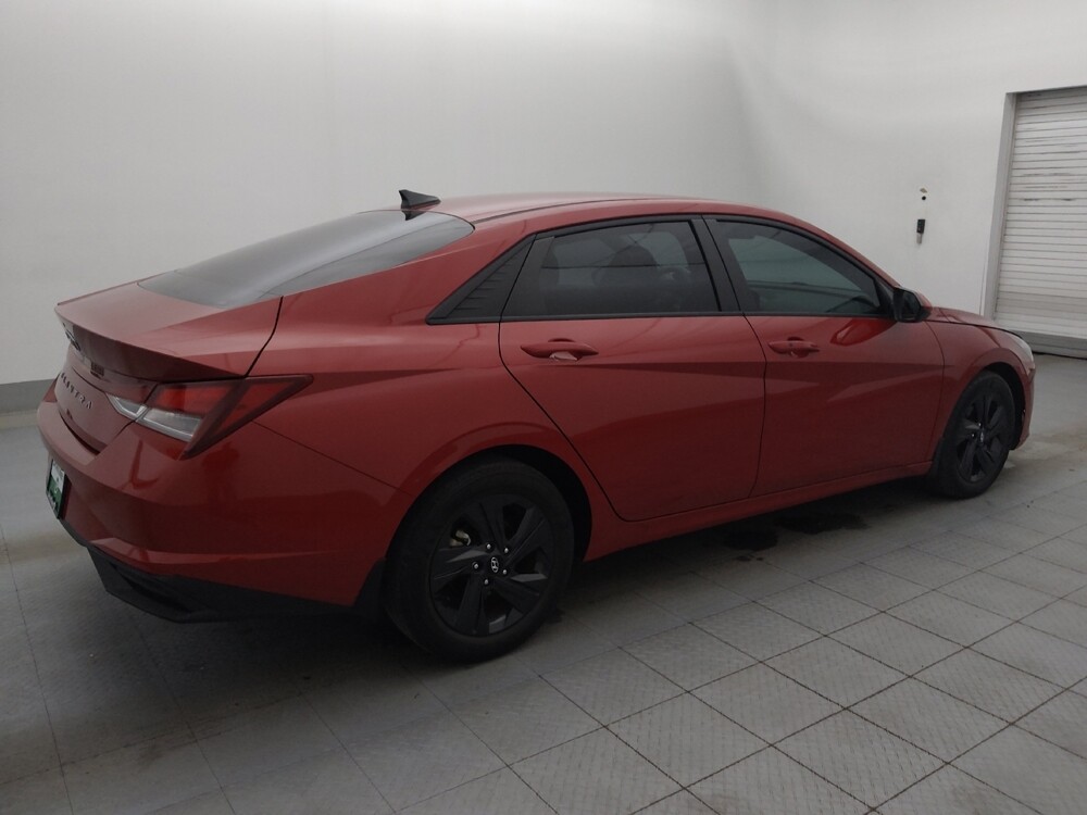 2022 Hyundai Elantra in Bradenton, FL 34207 - 18113208 10