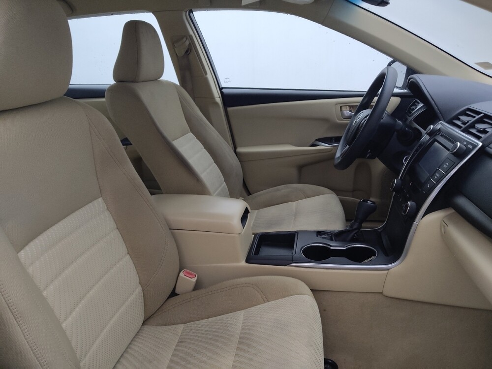 2017 Toyota Camry in Lakeland, FL 33815 - 18113211 21