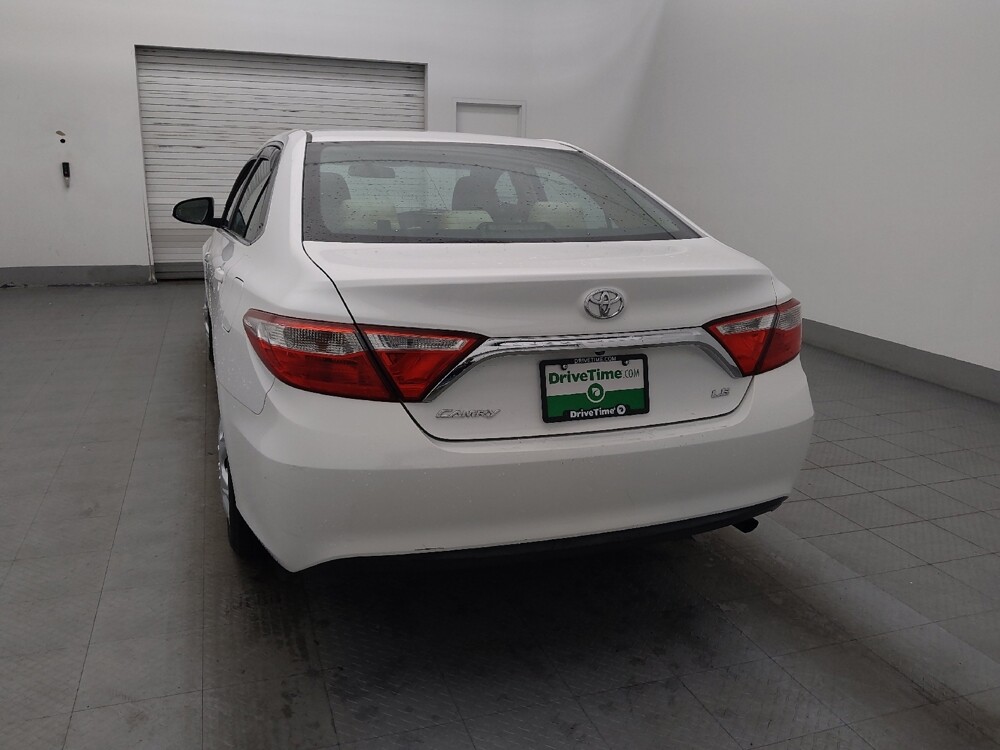 2017 Toyota Camry in Lakeland, FL 33815 - 18113211 6