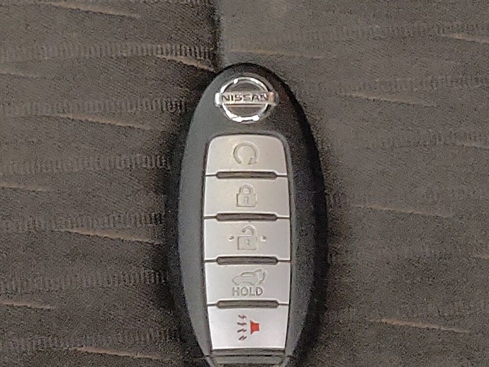 2017 Nissan Rogue in Tallahassee, FL 32304 - 18113213 32