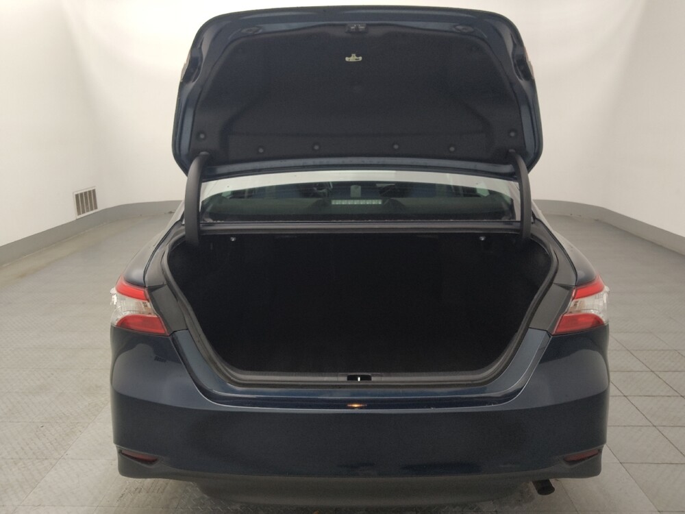 2019 Toyota Camry in Bradenton, FL 34207 - 18113219 29