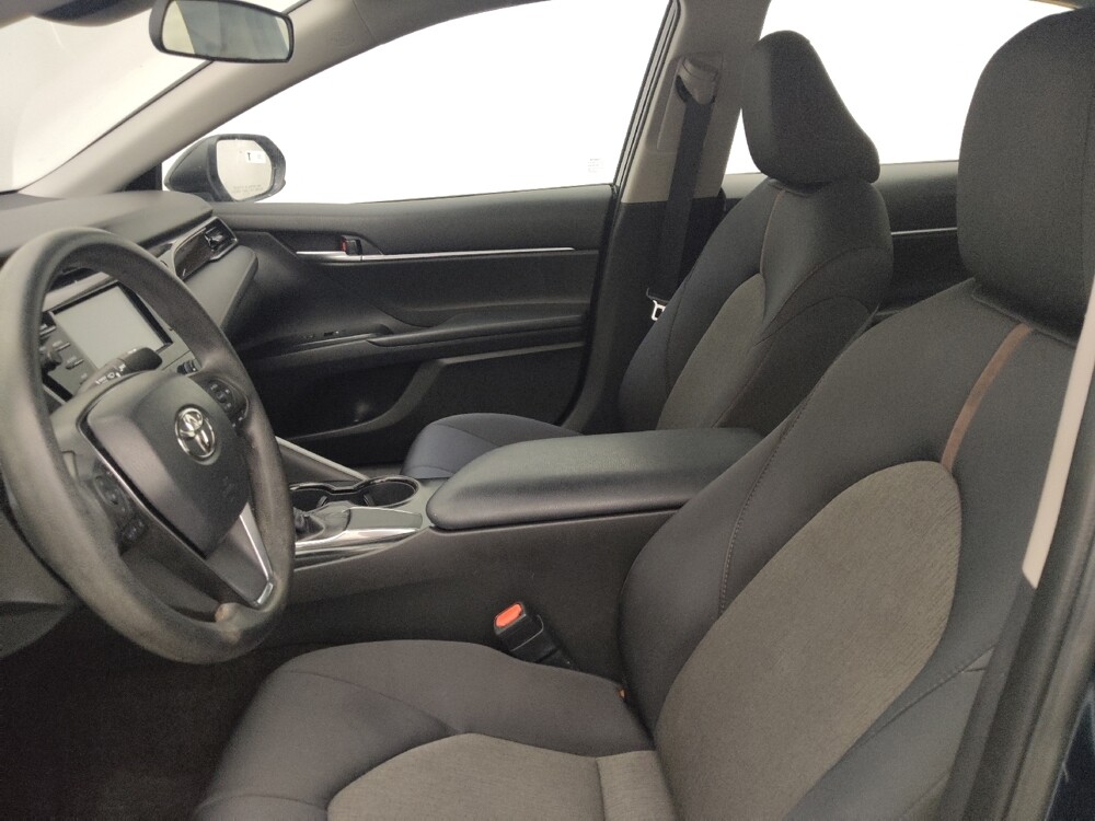 2019 Toyota Camry in Bradenton, FL 34207 - 18113219 17