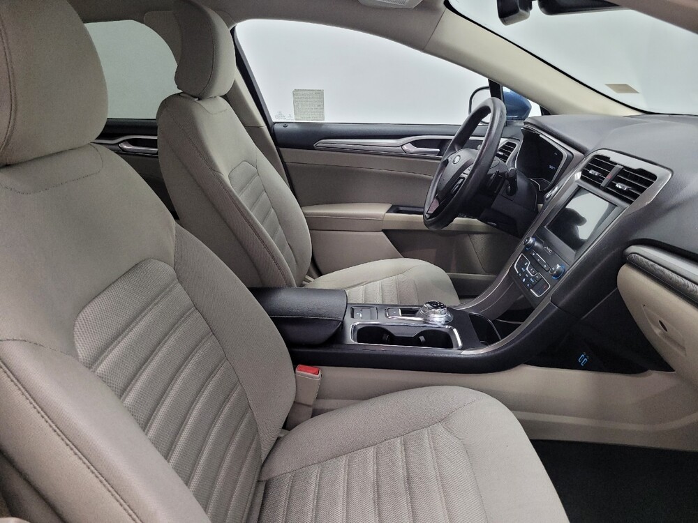 2019 Ford Fusion in Las Vegas, NV 89102 - 18113223 21