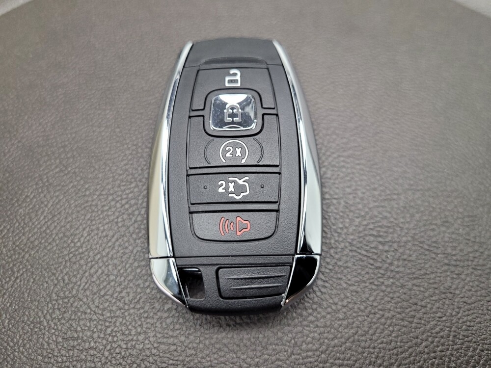 2018 Lincoln MKC in Las Vegas, NV 89104 - 18113224 32