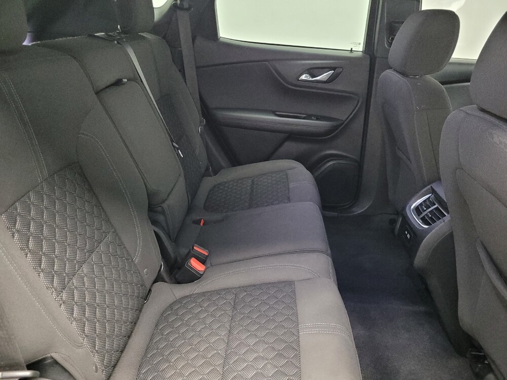 2019 Chevrolet Blazer in Las Vegas, NV 89102 - 18113227 19