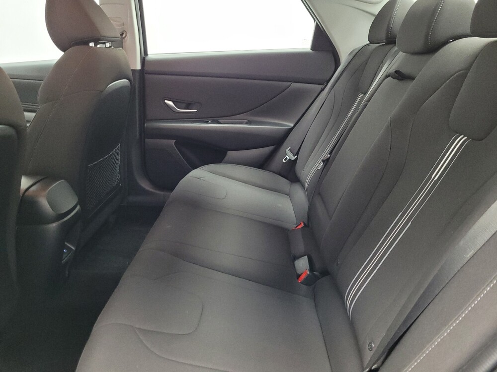 2025 Hyundai Elantra in Las Vegas, NV 89102 - 18113228 18