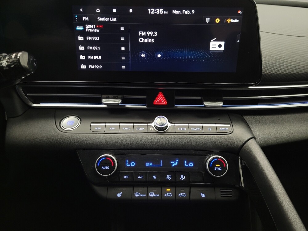 2025 Hyundai Elantra in Las Vegas, NV 89102 - 18113228 25