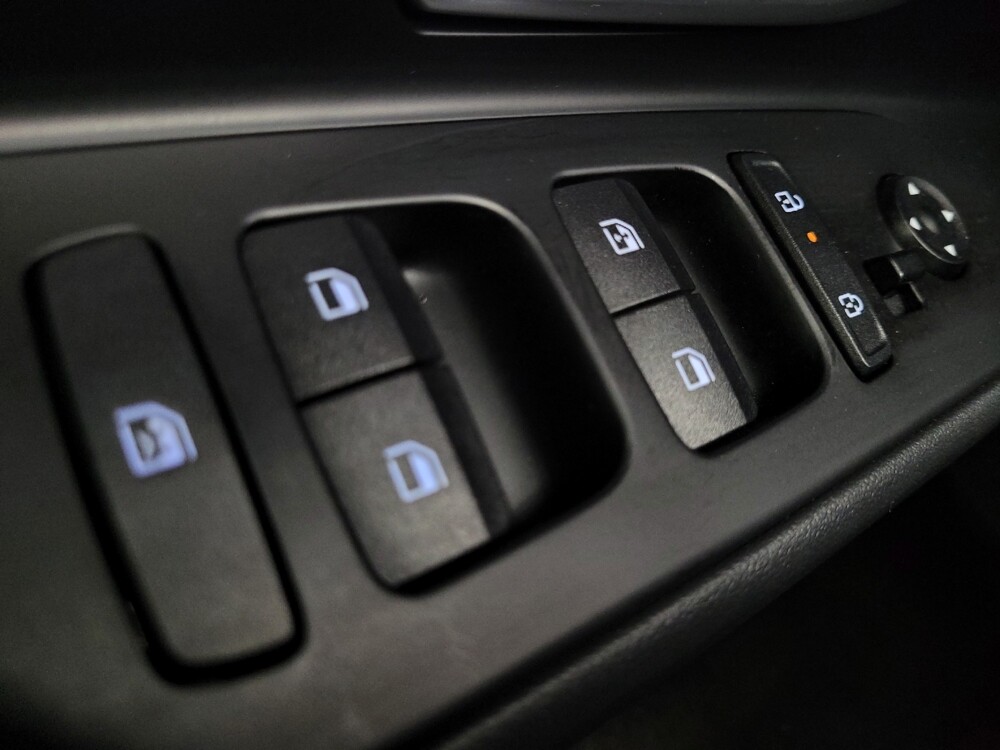 2025 Hyundai Elantra in Las Vegas, NV 89102 - 18113228 27