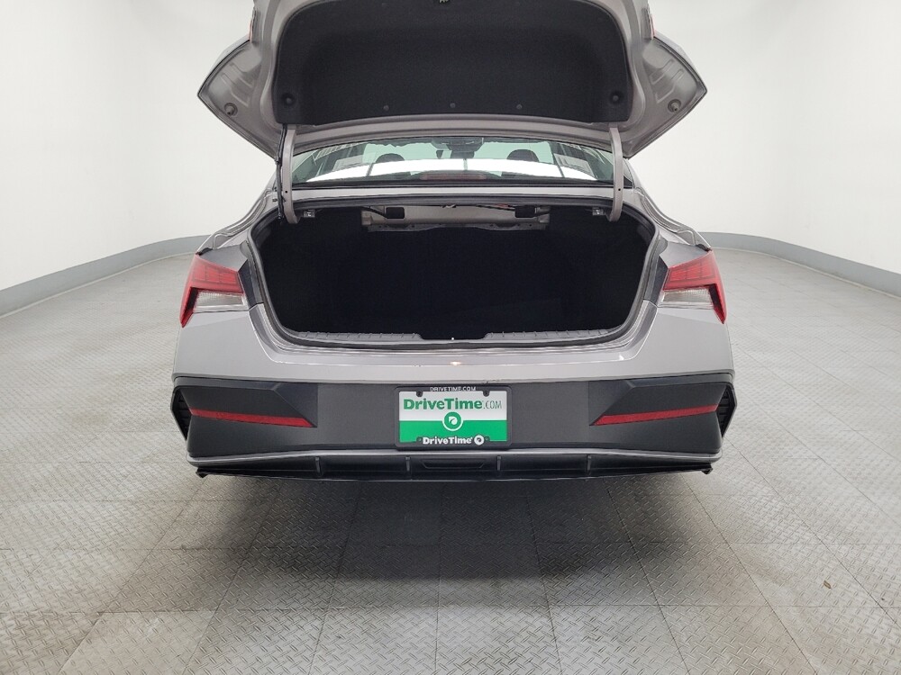 2025 Hyundai Elantra in Las Vegas, NV 89102 - 18113228 29