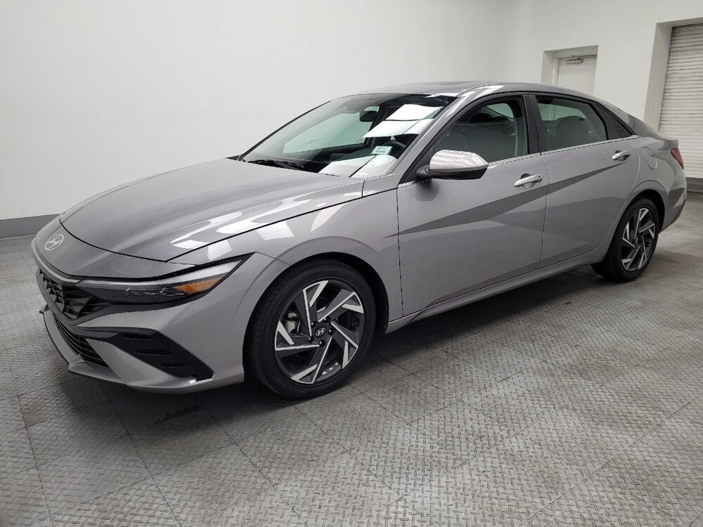 2025 Hyundai Elantra in Las Vegas, NV 89102 - 18113228 2