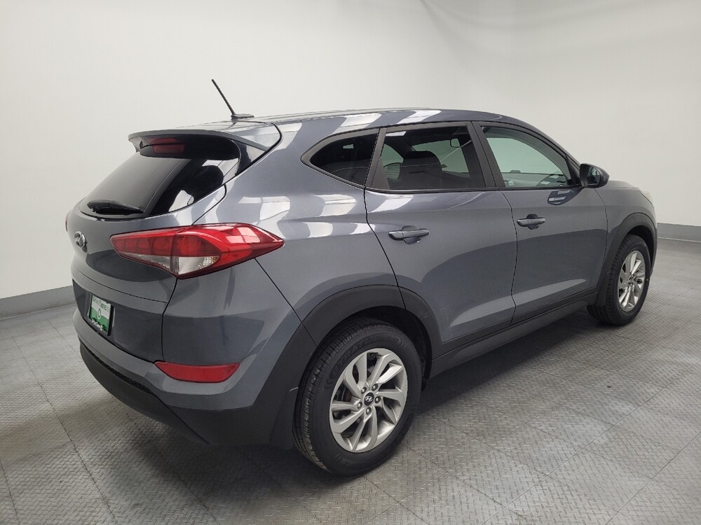 2016 Hyundai Tucson in Las Vegas, NV 89104 - 18113231 10