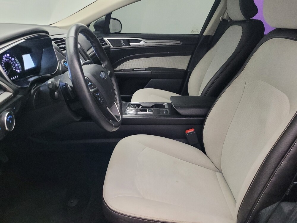 2019 Ford Fusion in Gainesville, FL 32609 - 18113233 17