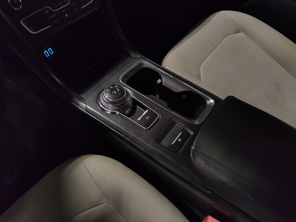 2019 Ford Fusion in Gainesville, FL 32609 - 18113233 26