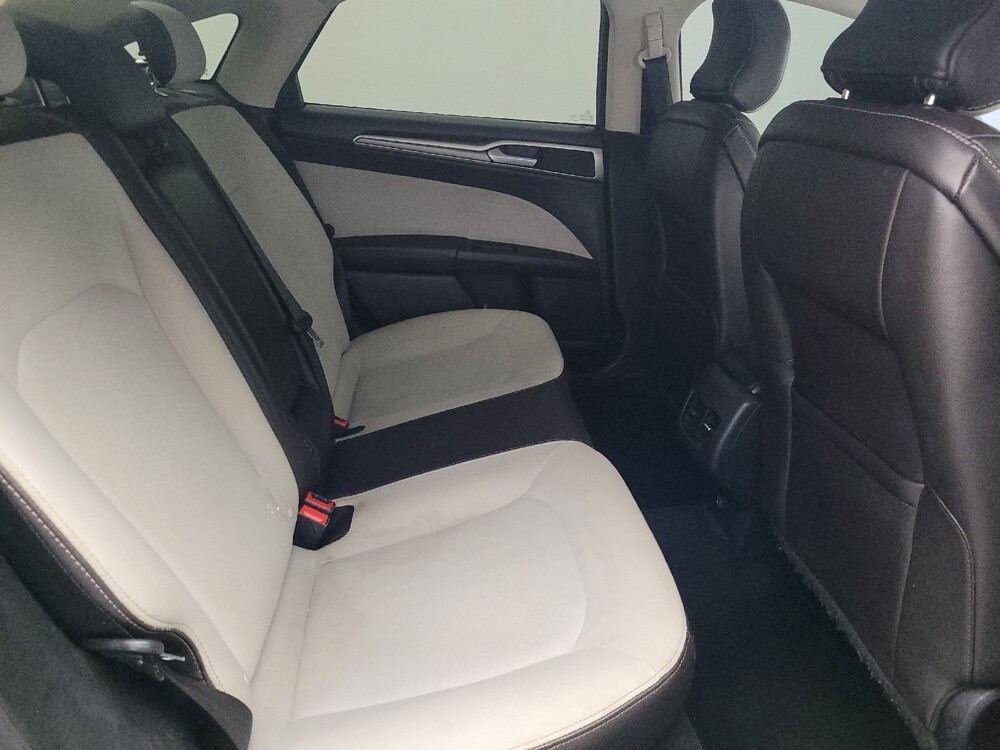 2019 Ford Fusion in Gainesville, FL 32609 - 18113233 19