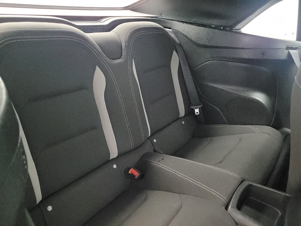 2019 Chevrolet Camaro in Mobile, AL 36606 - 18113246 19