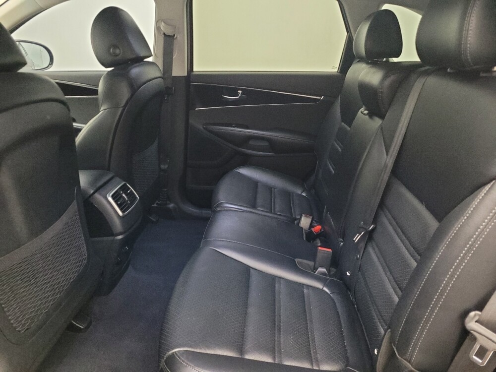 2020 Kia Sorento in Ocala, FL 34471 - 18113249 18