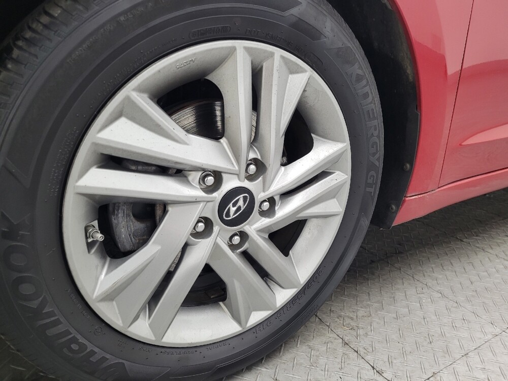 2020 Hyundai Elantra in Gainesville, FL 32609 - 18113254 31