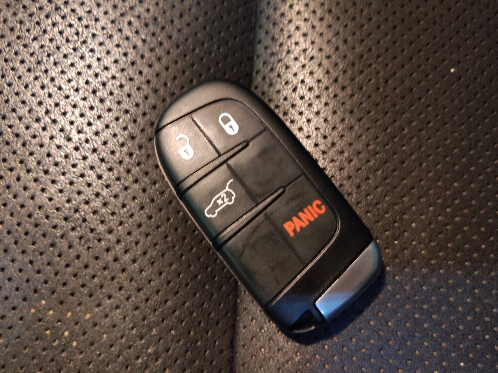 2019 Jeep Grand Cherokee in Greenville, NC 27834 - 18113262 32