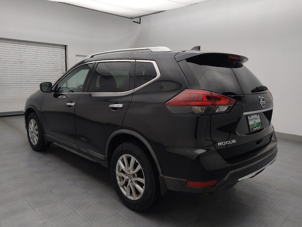 2018 Nissan Rogue in Greensboro, NC 27407 - 18113267 5