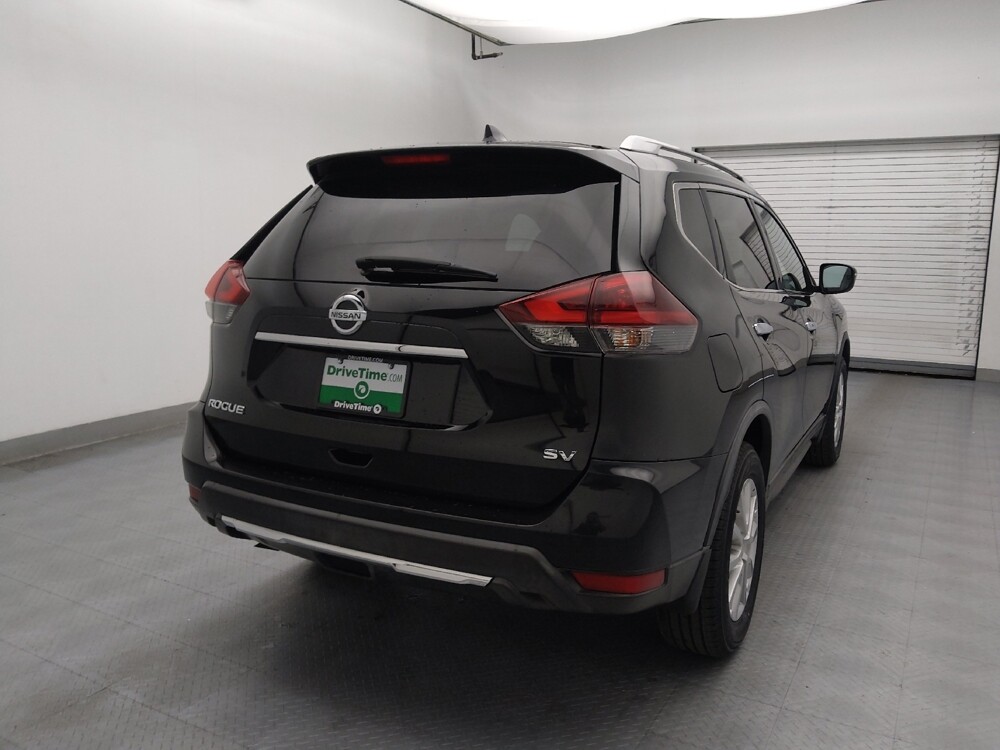 2018 Nissan Rogue in Greensboro, NC 27407 - 18113267 7