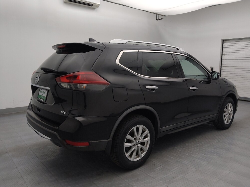 2018 Nissan Rogue in Greensboro, NC 27407 - 18113267 9
