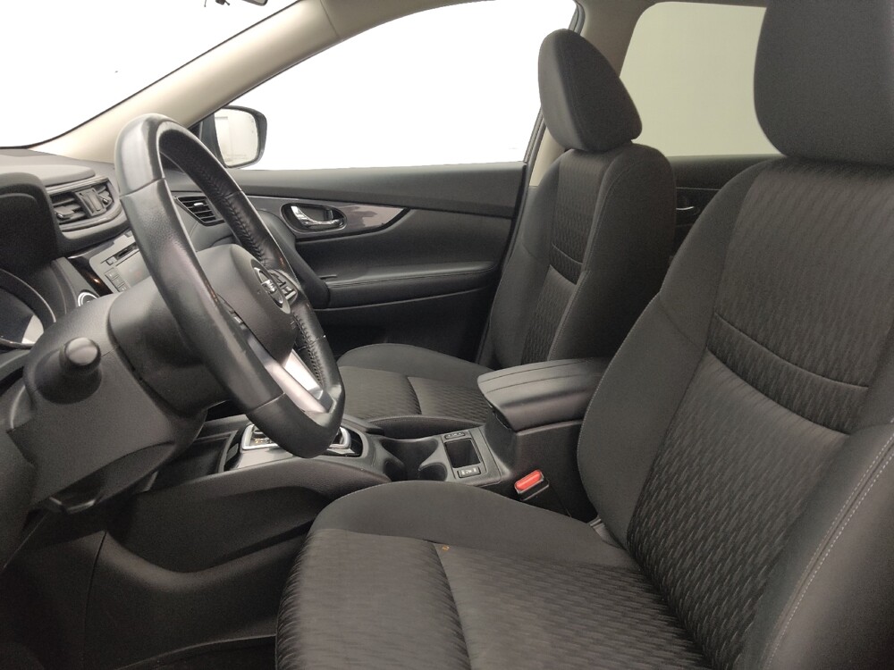 2018 Nissan Rogue in Greensboro, NC 27407 - 18113267 17