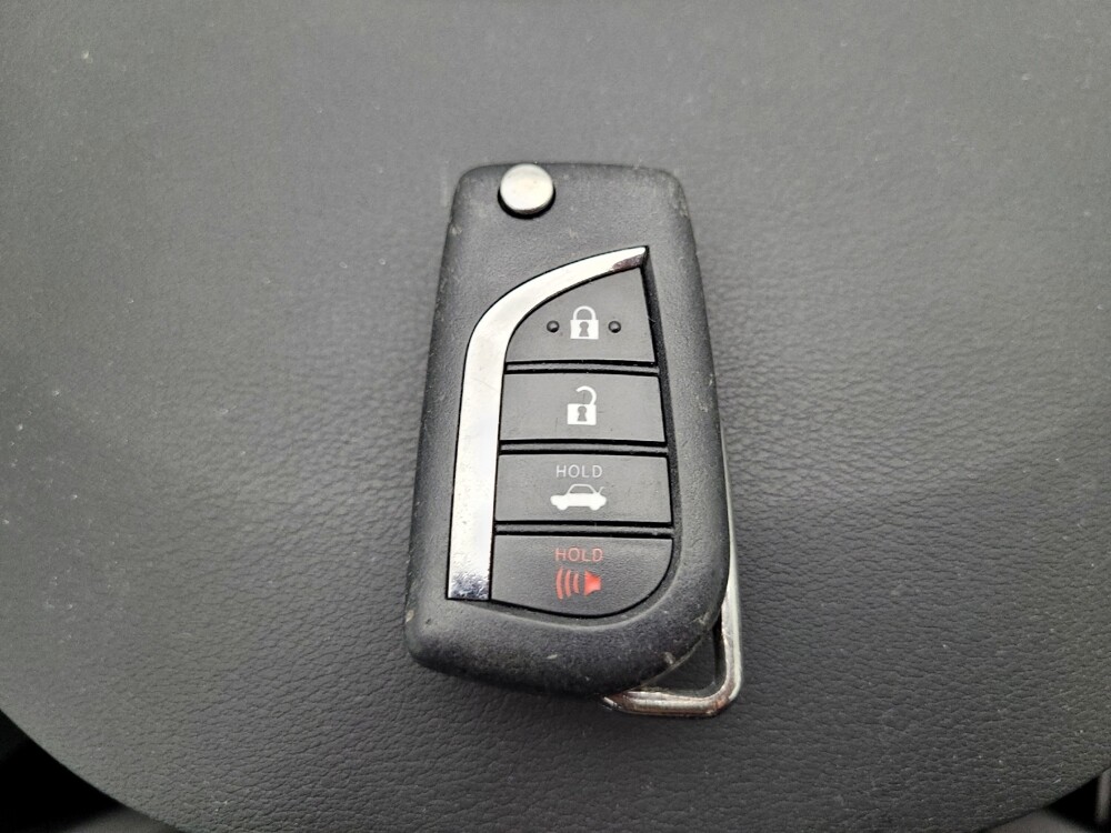 2020 Toyota Corolla in Greenville, NC 27834 - 18113271 32