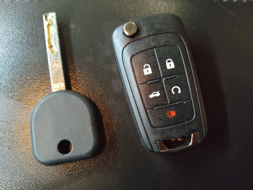 2017 Chevrolet Equinox in Gastonia, NC 28056 - 18113273 32