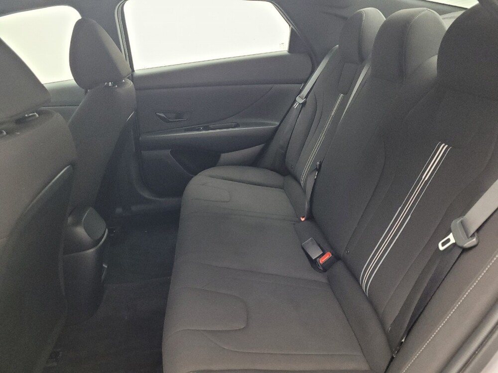 2025 Hyundai Elantra in Charleston, SC 29414 - 18113275 18