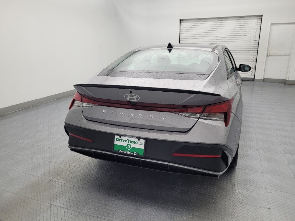 2025 Hyundai Elantra in Charleston, SC 29414 - 18113275 7