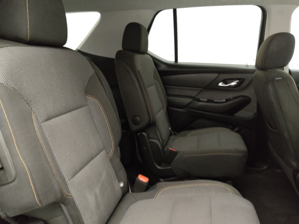 2019 Chevrolet Traverse in Charleston, SC 29414 - 18113276 19