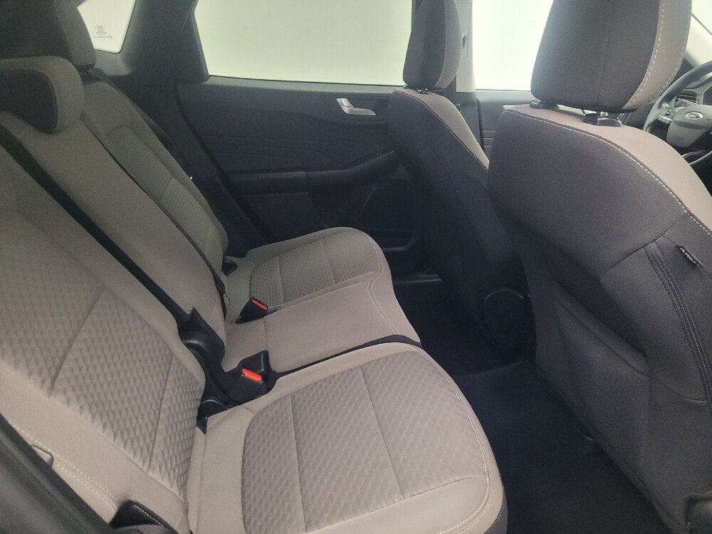 2021 Ford Escape in Madison, TN 37115 - 18113292 19