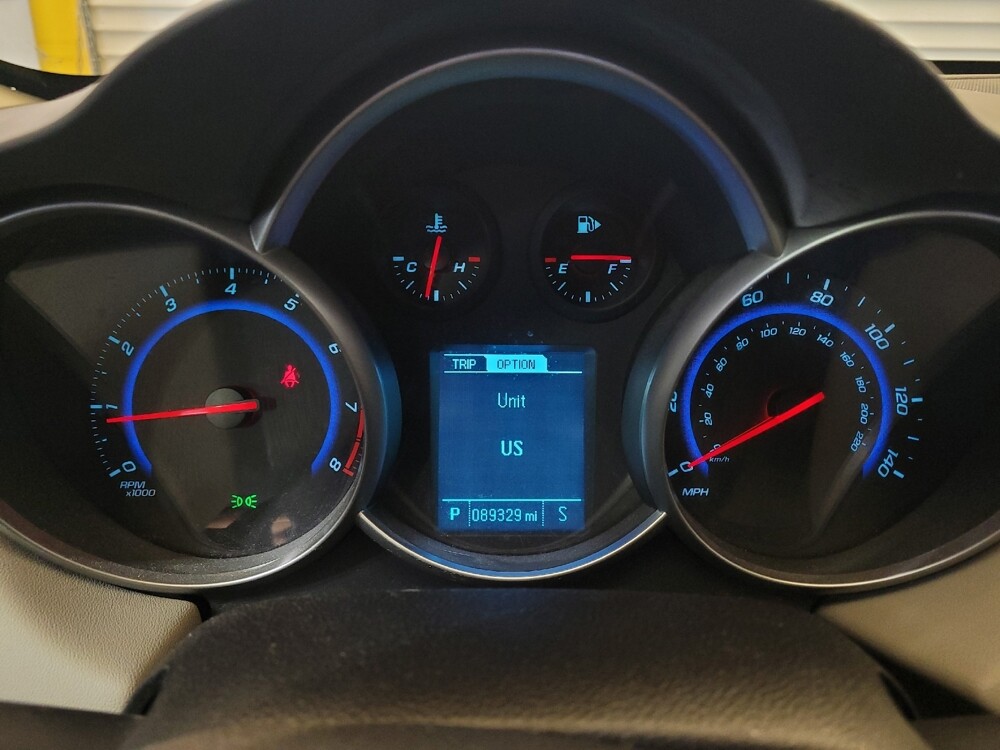 2016 Chevrolet Cruze in Maple Heights, OH 44137 - 18113309 23