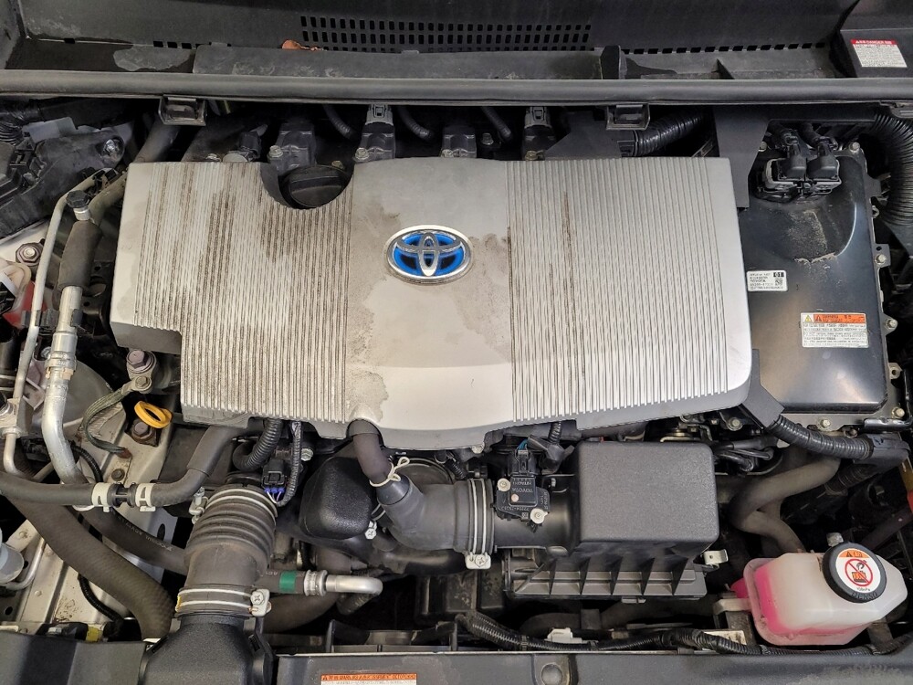 2022 Toyota Prius in Maple Heights, OH 44137 - 18113310 30