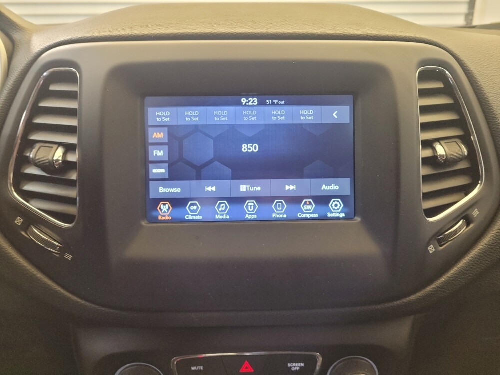 2019 Jeep Compass in Maple Heights, OH 44137 - 18113313 25