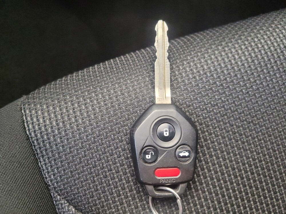 2019 Subaru Impreza in Miamisburg, OH 45342 - 18113315 32