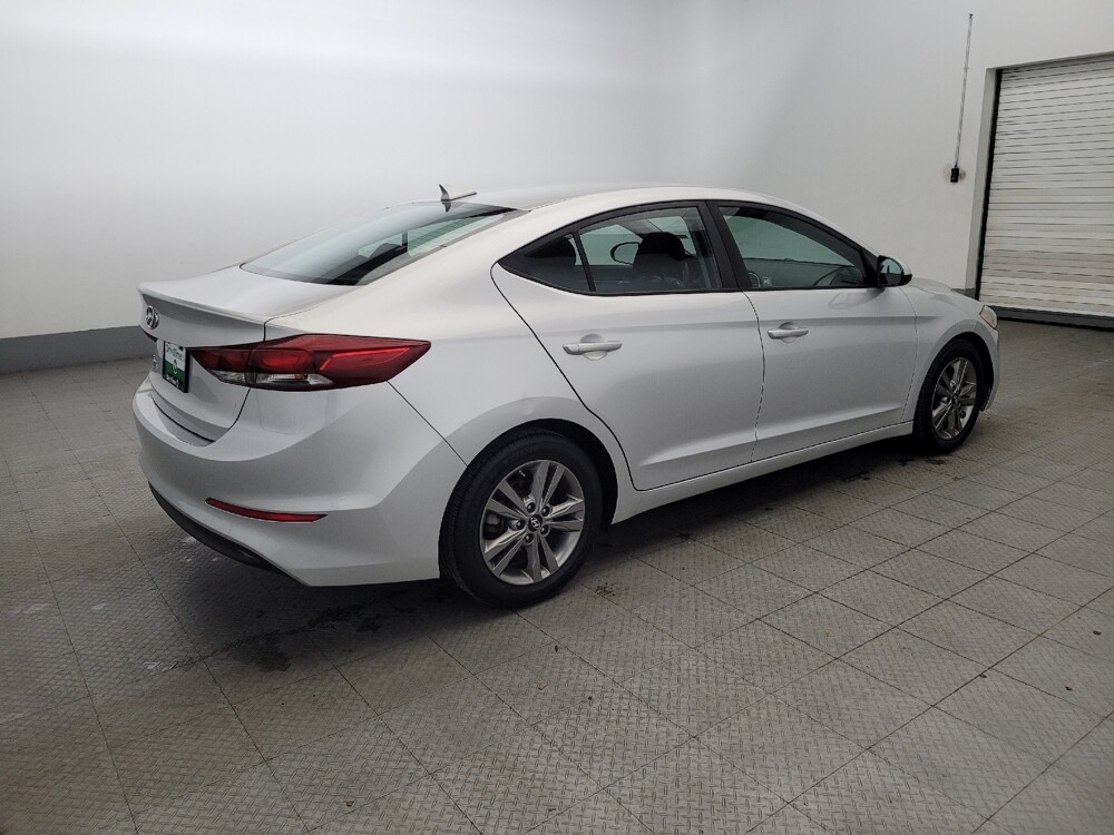 2018 Hyundai Elantra in Glen Burnie, MD 21061 - 18113316 10