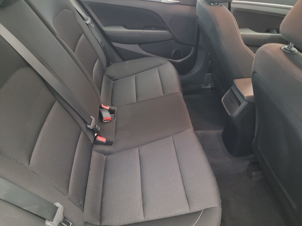 2018 Hyundai Elantra in Glen Burnie, MD 21061 - 18113316 19