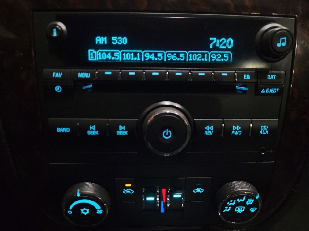 2016 Chevrolet Impala in Pittsburgh, PA 15237 - 18113321 25