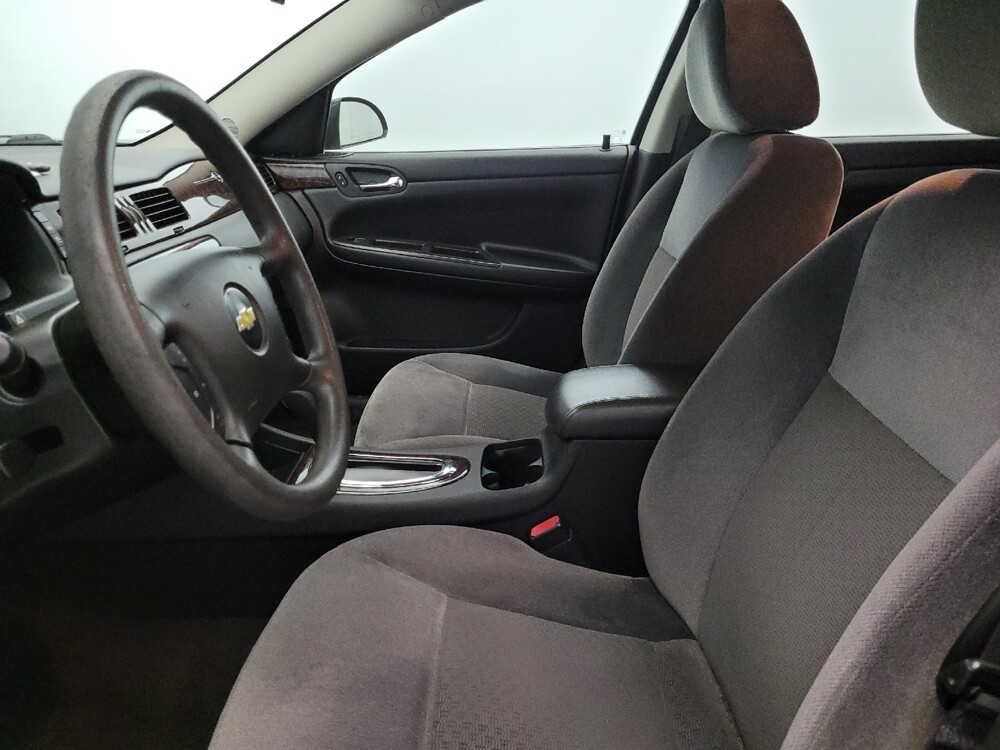 2016 Chevrolet Impala in Pittsburgh, PA 15237 - 18113321 17