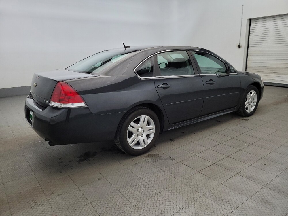 2016 Chevrolet Impala in Pittsburgh, PA 15237 - 18113321 10