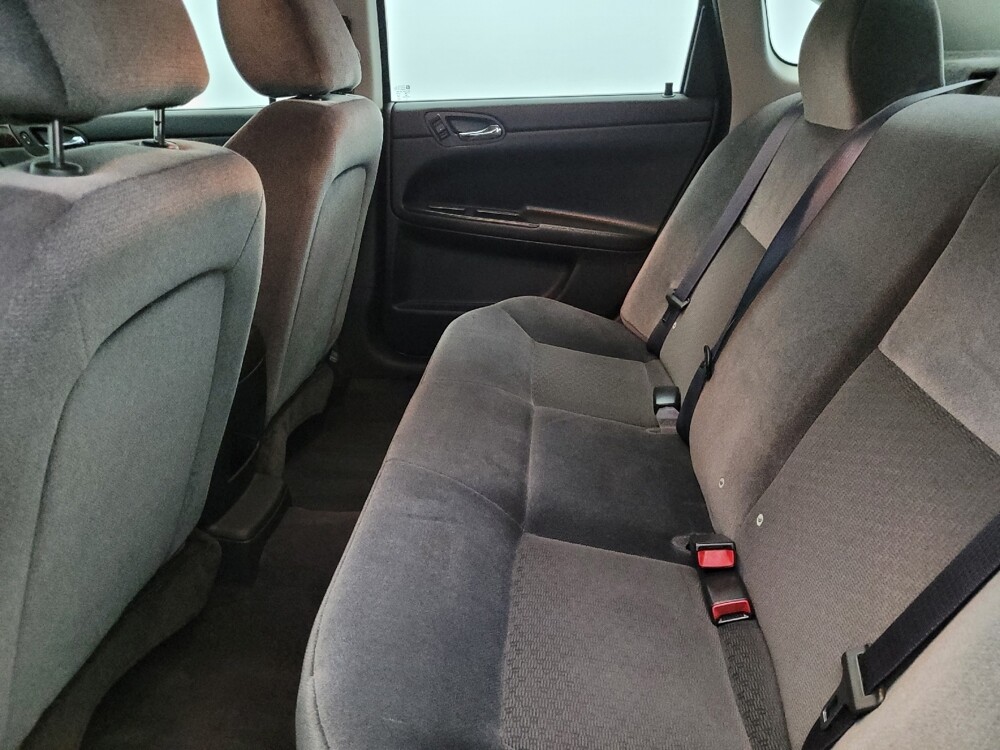 2016 Chevrolet Impala in Pittsburgh, PA 15237 - 18113321 18