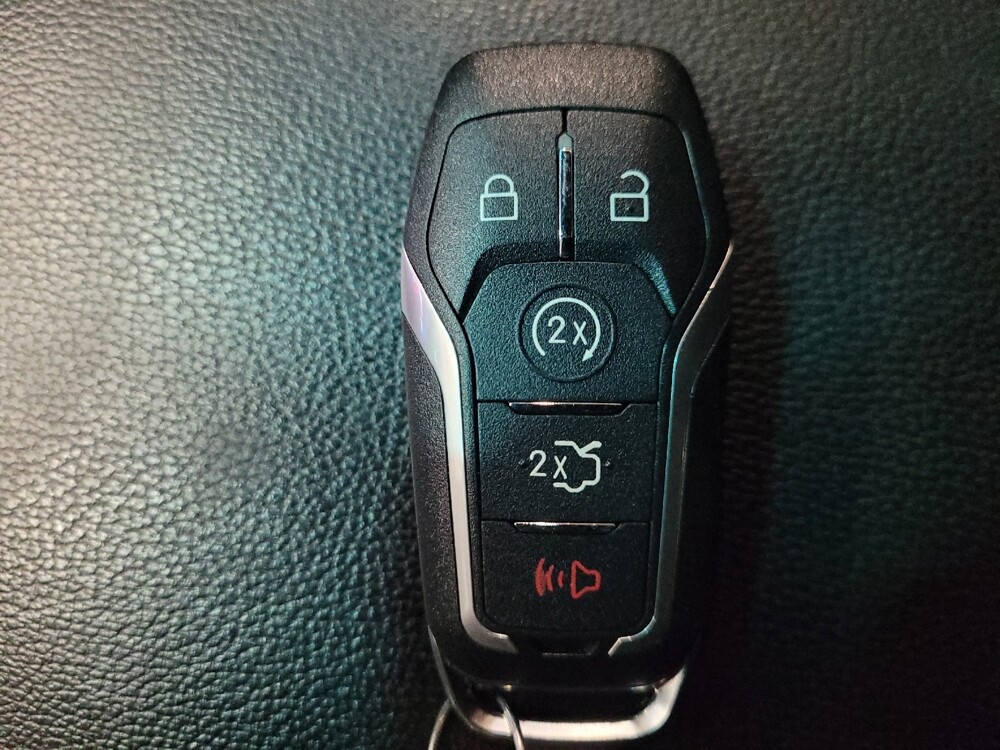 2016 Ford Explorer in Glen Burnie, MD 21061 - 18113322 32